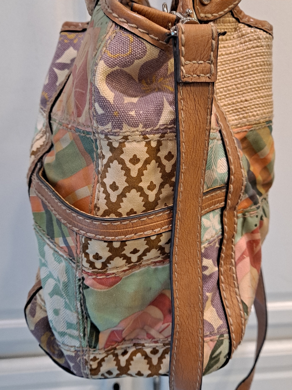 Fossil Modern Vintage Patchwork Shoulder Crossbody Bag in Tan and Multi - Picture 10 of 16